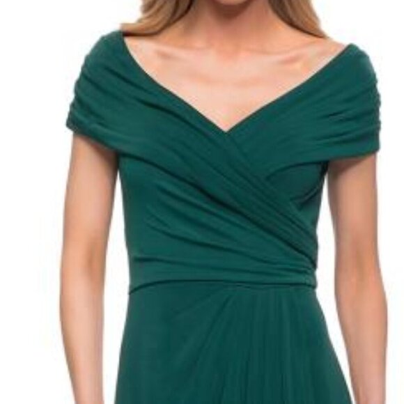 NWT La Femme 26519SC Jersey Military Ball Emerald size 8 - Picture 4 of 8